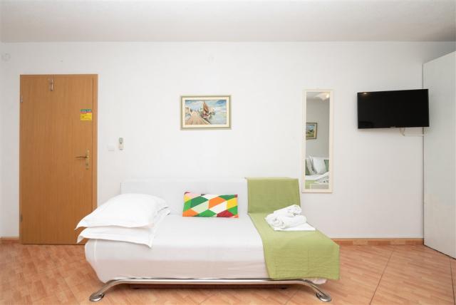 Apartmány URLIĆ u pláže Biokovka, Chorvatsko - Střední Dalmácie