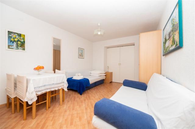 Apartmány URLIĆ u pláže Biokovka, Chorvatsko - Střední Dalmácie