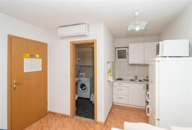 Apartmány URLIĆ u pláže Biokovka, Chorvatsko - Střední Dalmácie