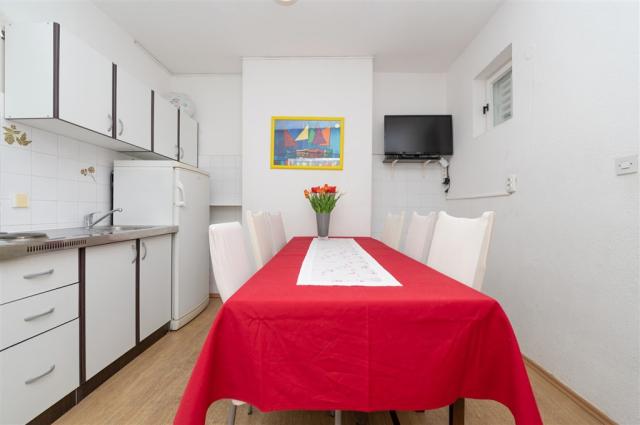 Apartmány URLIĆ u pláže Biokovka, Chorvatsko - Střední Dalmácie