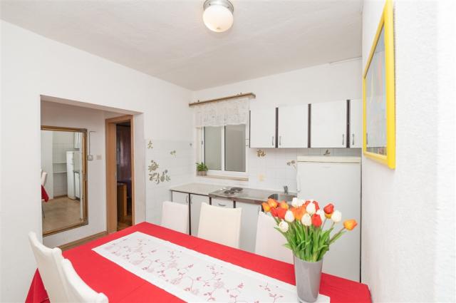 Apartmány URLIĆ u pláže Biokovka, Chorvatsko - Střední Dalmácie