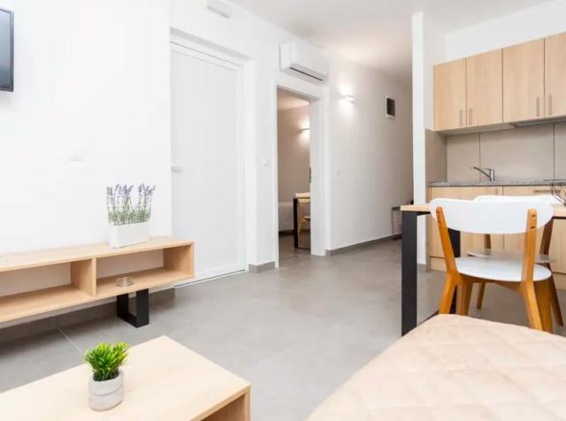 Apartmány MEDENA, Chorvatsko - Severní Dalmácie - Trogir - Sege