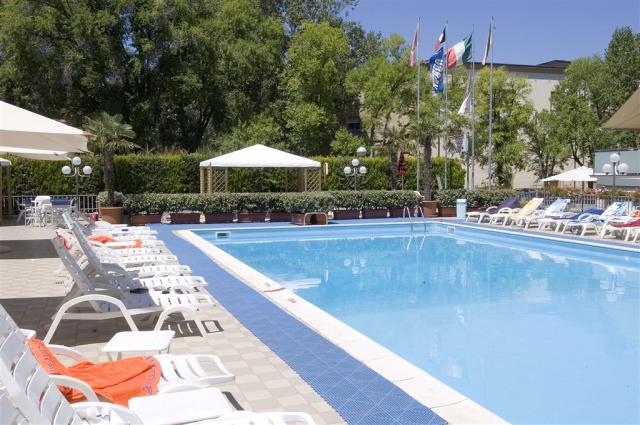 Hotel ST. MORITZ, Itálie - Emilia-Romagna - Bellaria/Igea Marin