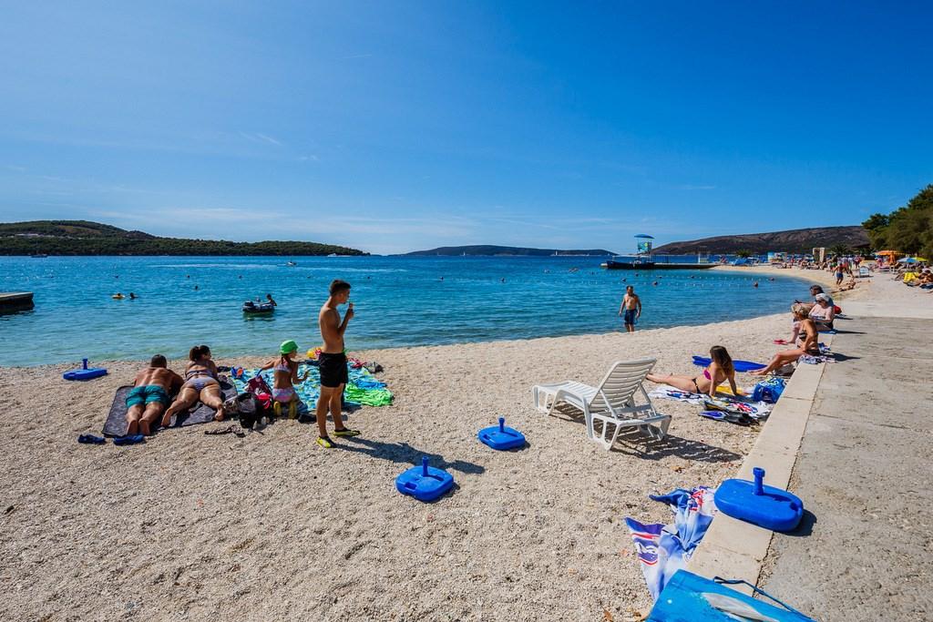 Hotel MEDENA, Trogir - Seget Donji - pláž