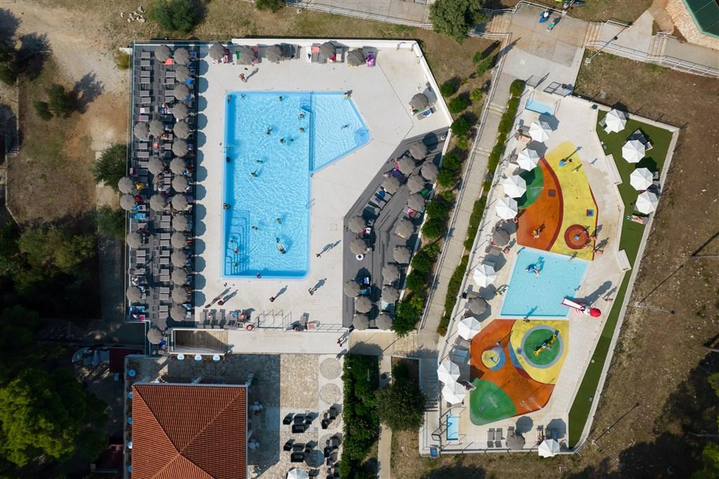 Trogir-Seget Donji-Hotel Medena
