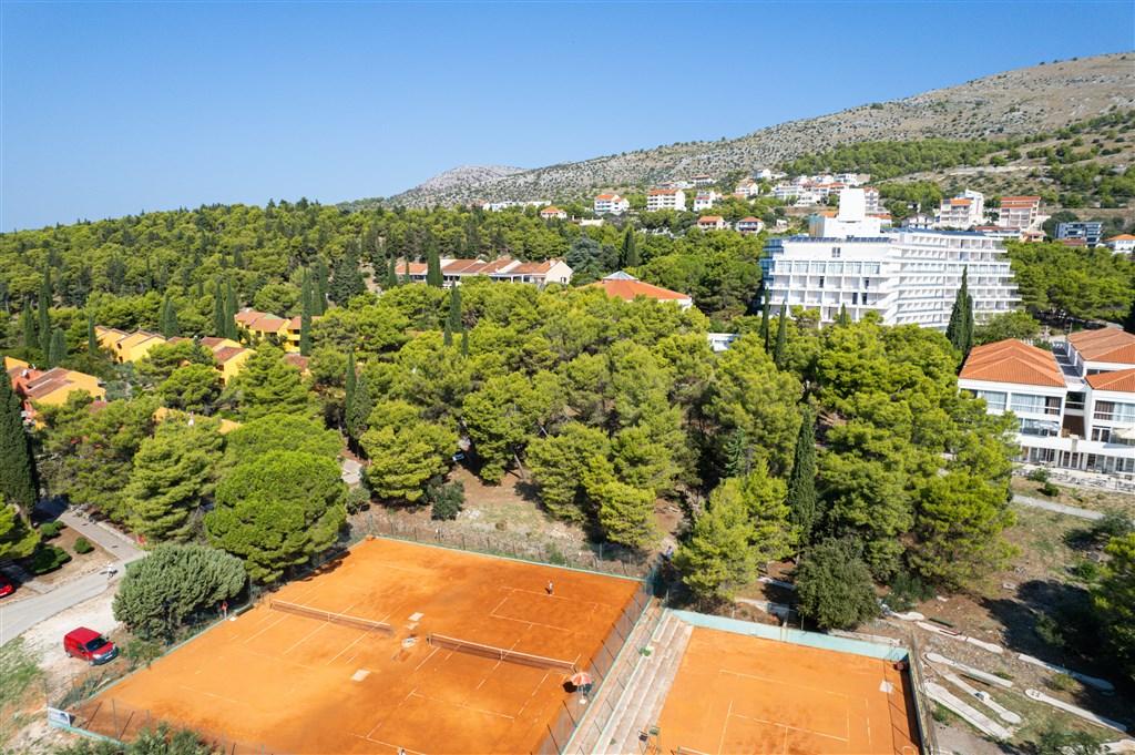 Trogir-Seget Donji-Hotel Medena