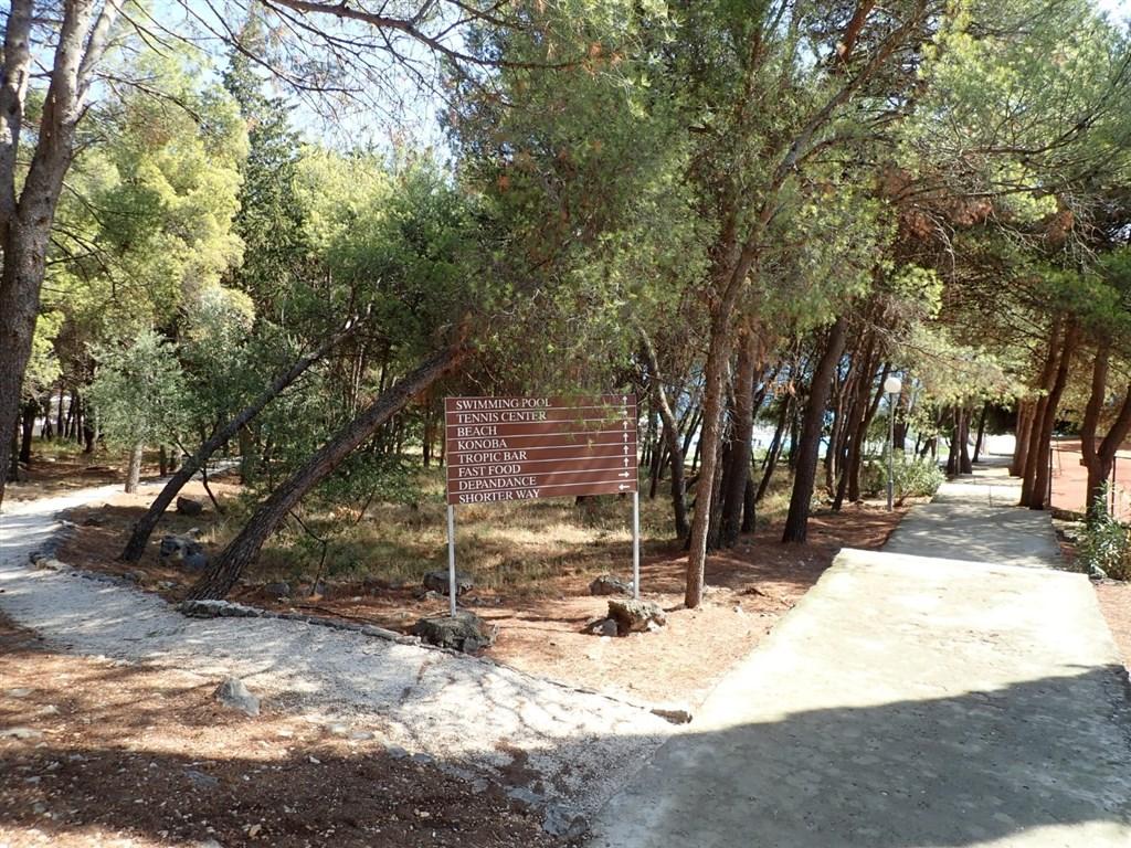 Hotel MEDENA, Trogir - Seget Donji