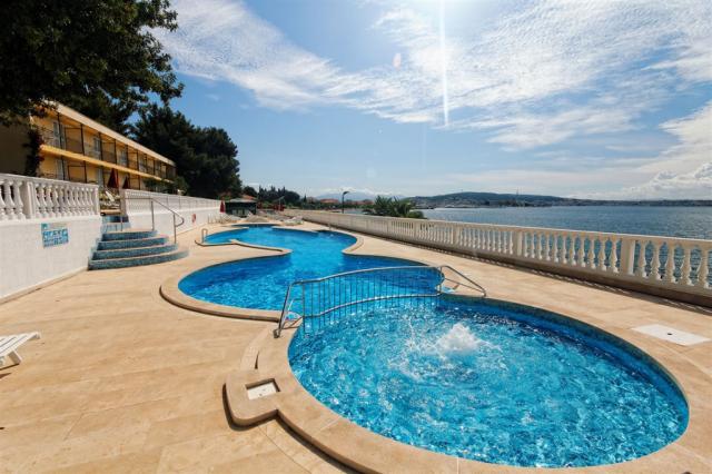 Hotel VAL (ex. JADRAN), Chorvatsko - Severní Dalmácie - Trogir 