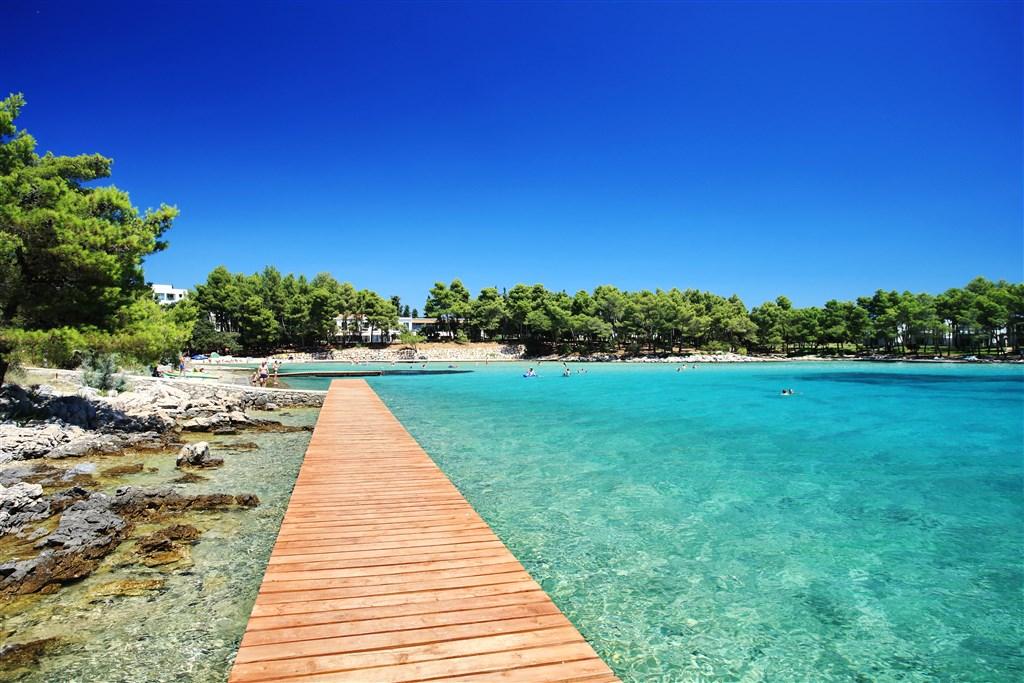 Crvena Luka Apartments & Villas