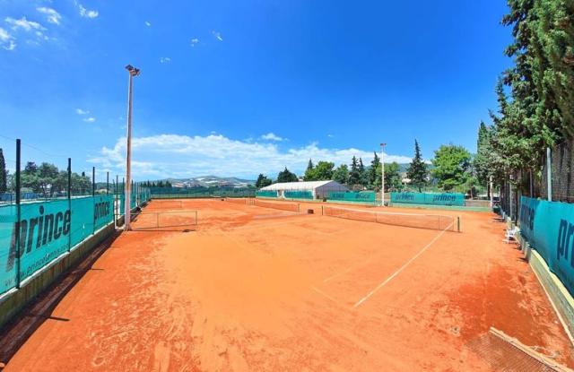 Resort RESNIK, Kaštel Štafilič