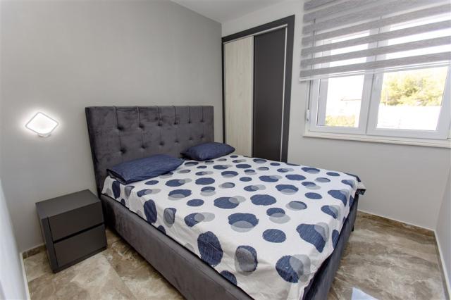 dvoulůžková ložnice a denní místnost - typ APT. 2+2 - č. 102