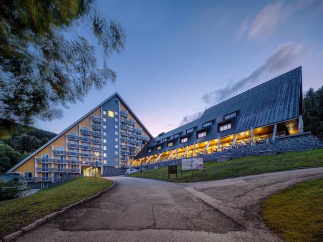 Pinia Hotel & Resort