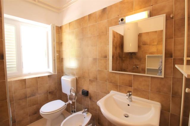 dvě dvoulůžkové ložnice a denní místnost - typ APT. 4+2