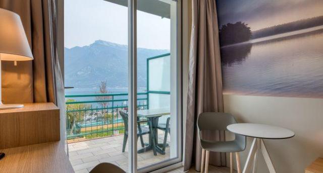 HOTELCRISTINA-VILLAORCHIDEA-18-650X350.JPG