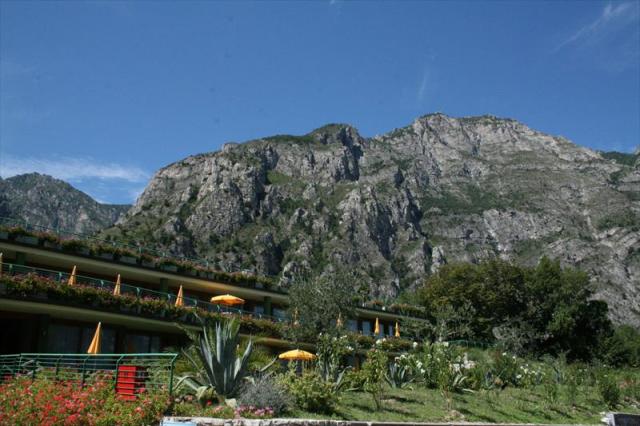 201_10_ESTERNO.JPG