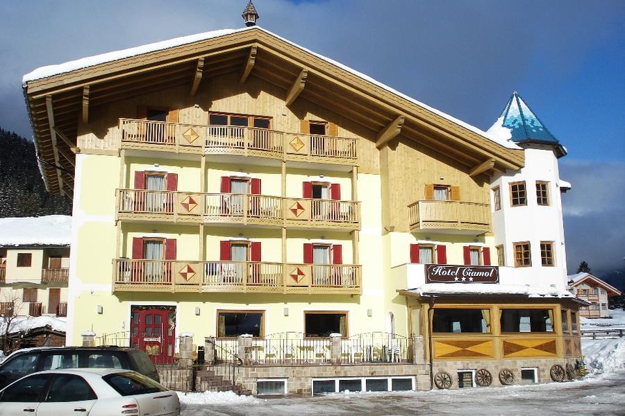 2-5275.JPG