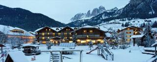 Hotel Sella Ronda a Depandance Serellena