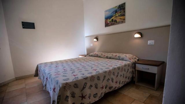 BUNGALOW-1.JPG