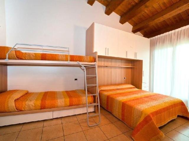 RESIDENCE-B3F99A81C119A263F5F5BBBF81FB558B-001.JPG