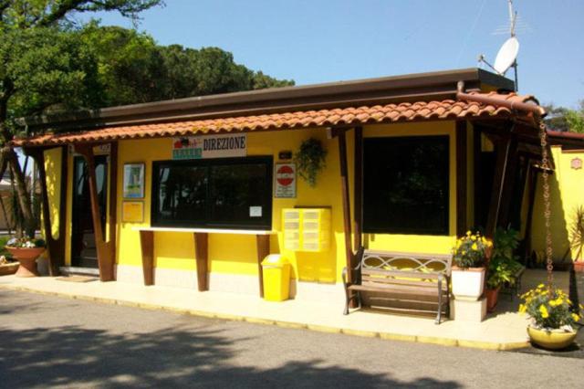 CAMPEGGIO-ITALIA.JPG