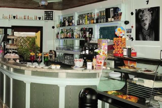BAR-RISTORANTE-CAMPEGGIO-ITALIA10.JPG