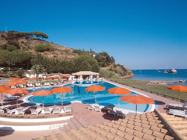 15-PISCINA-1030X773.JPG