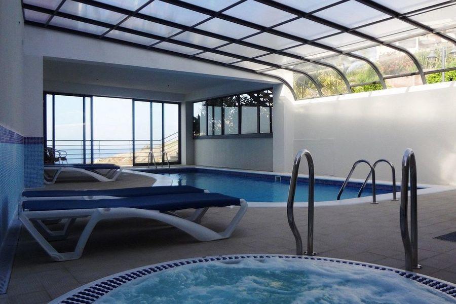 HOTEL-CAIS-DA-OLIVEIRA-GALLERY51-INDOOR-POOL.JPG
