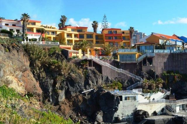 HOTEL-CAIS-DA-OLIVEIRA-GALLERY07-HOTEL-OVERVIEW-1.JPG