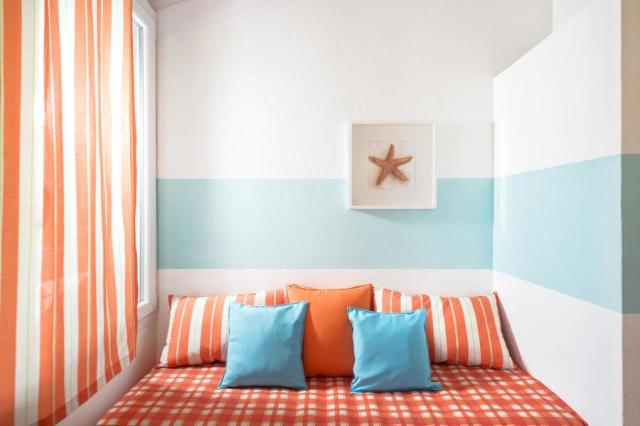 CHALET-M31-CAMERA-PICCOLA.JPG