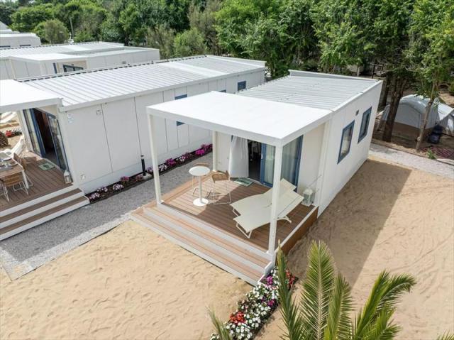 DELUXE_LODGE_SEA_VIEW_SUITE4.JPG