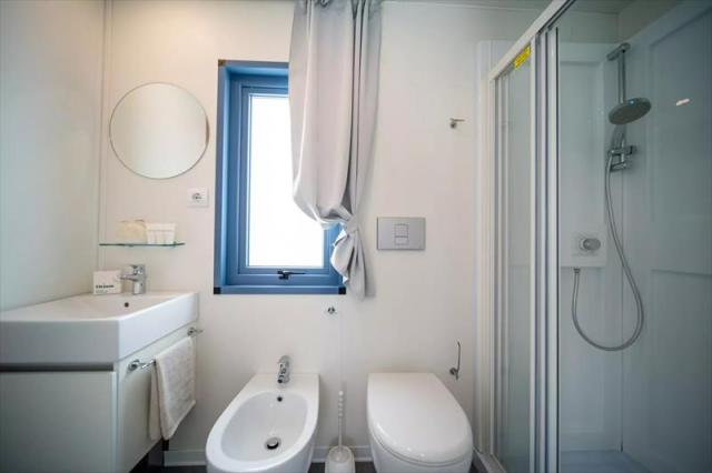 DELUXE_LODGE_SEA_VIEW_SUITE12.JPG