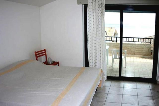 RESIDENCE-MAC-2-SMALL.JPG