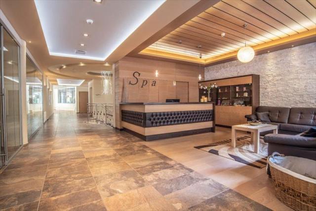 LAGORAI SPA I.JPG