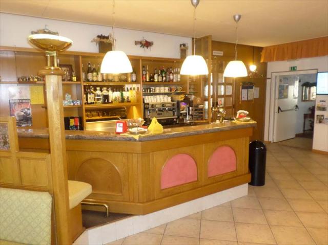 HOTEL-ANDALO-BAR.JPG