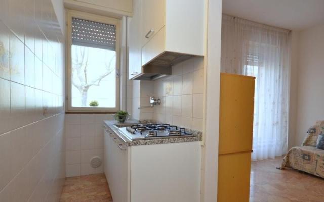 VIALE AURORA_TRILO C-6_FOTO 2.JPG