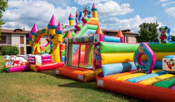 RESORT-GIOCHI-GONFIABILI-600X350.JPG