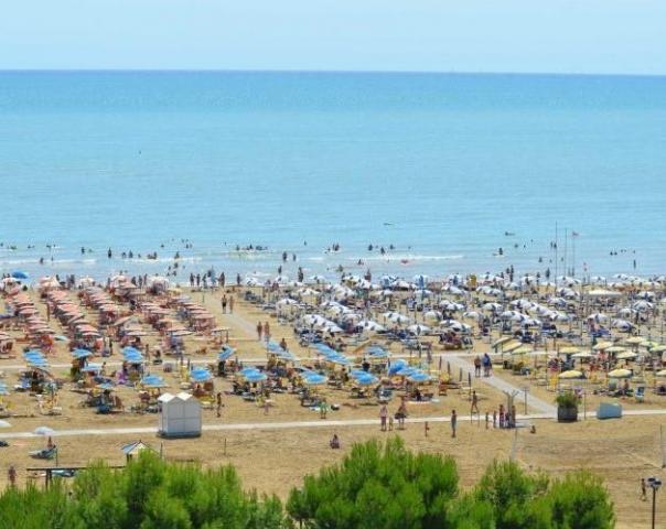 PANORAMA TORRE_SPIAGGIA.JPG