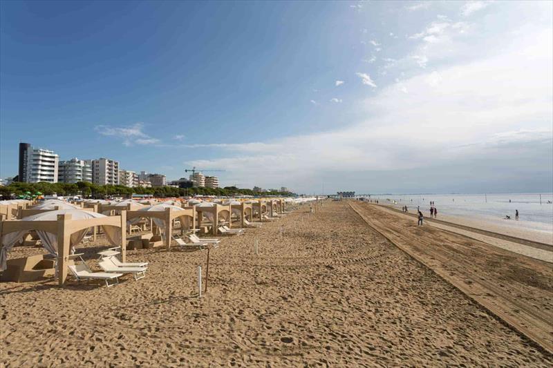 VILLA FRANCA_BEACH_FOTO 1.JPG