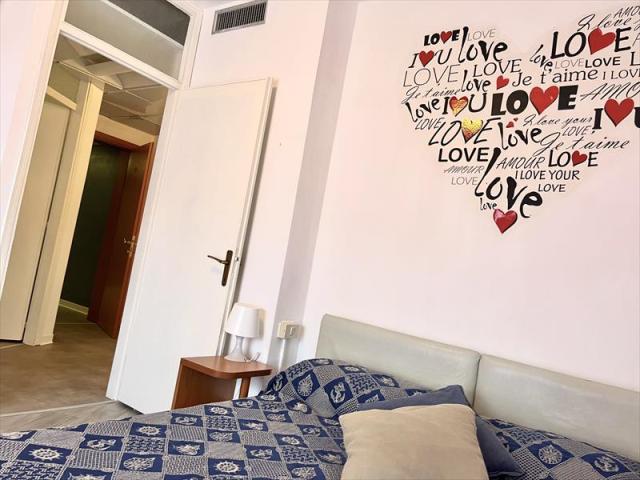 FAMILY ROOM 3.JPG