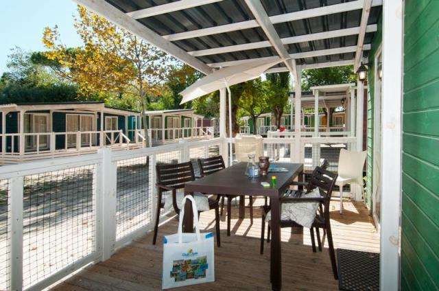 VERANDA(1).JPG