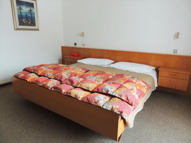 HOTEL CHRISTINE III.JPG