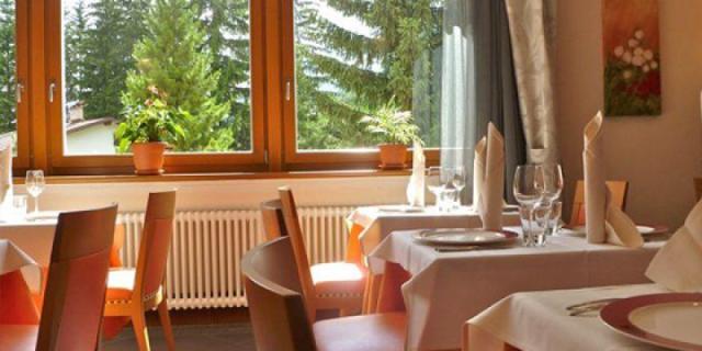 RISTORANTE2-.JPG