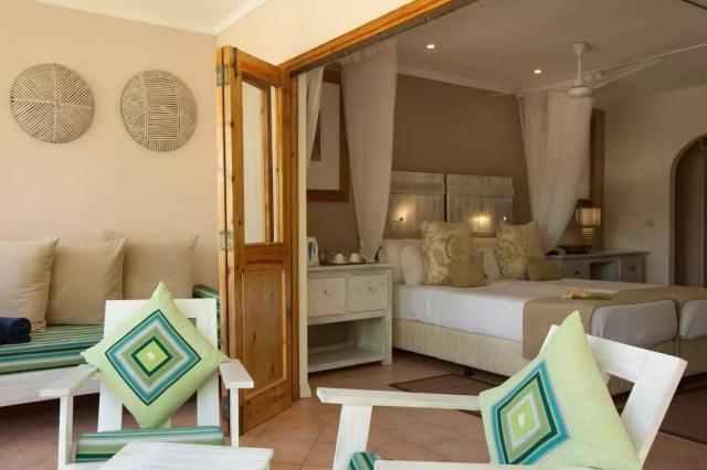 Indian Ocean Lodge , Praslin