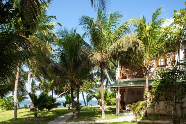 Indian Ocean Lodge , Praslin