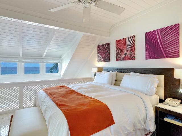 Crystal Cove Hotel , Bridgetown