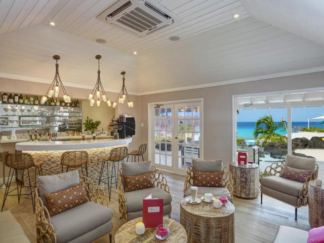 Crystal Cove Hotel , Bridgetown