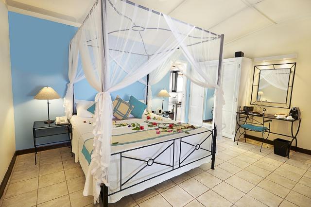 Kuredu Island Resort , Maledivy-Lhaviyani atol