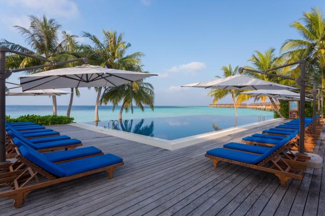 Vilamendhoo Island Resort, jižní Ari atol
