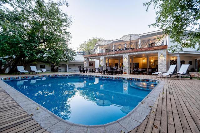 Nkosi Guest Lodge , Victoria Falls