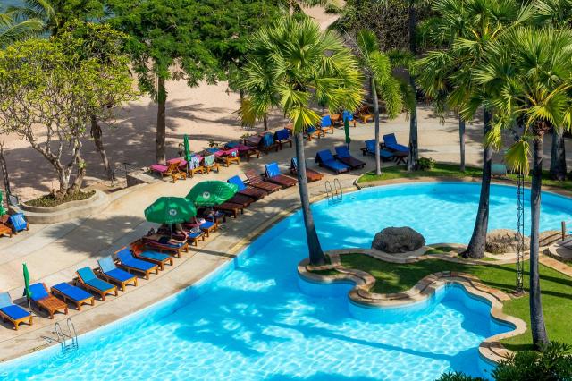 Kombinace - Garden Sea View Resort ****, Pattaya - pláž Wong Pr